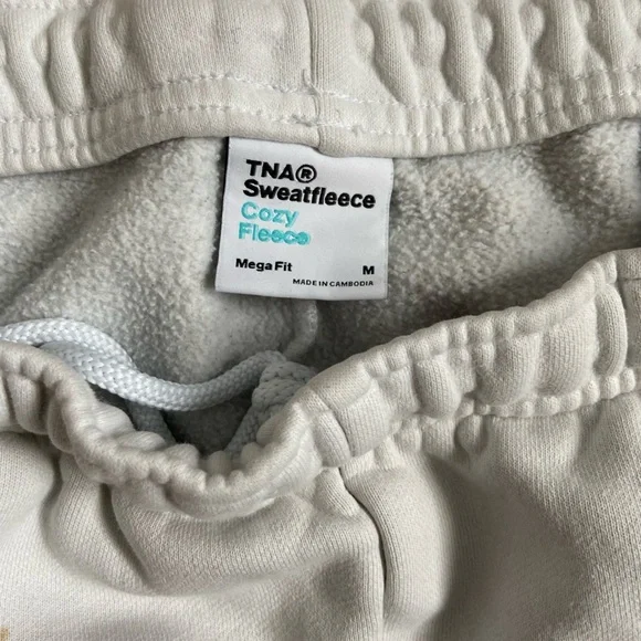 Aritzia sweat fleece cozy sweater and pants combo - Picture 2 of 10